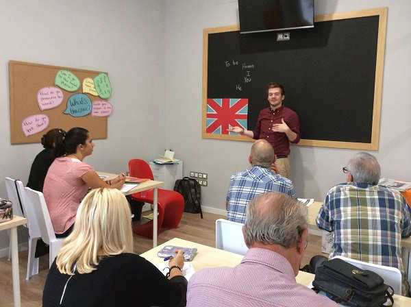 ¿Con quién vas a aprender inglés?