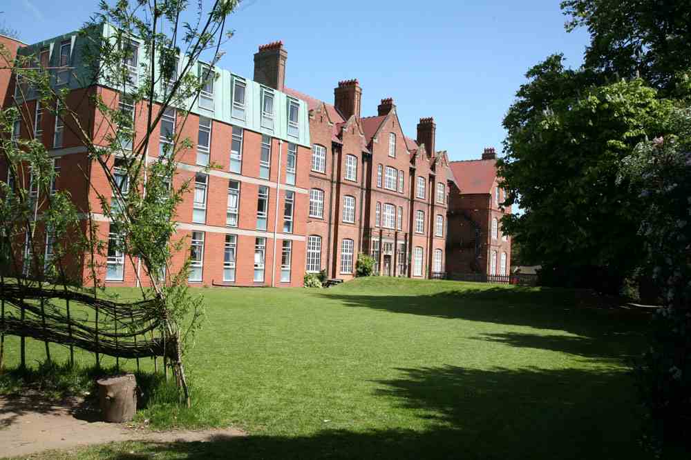 Abbots Bromley School staffordshire Abbots Bromley School staffordshire
